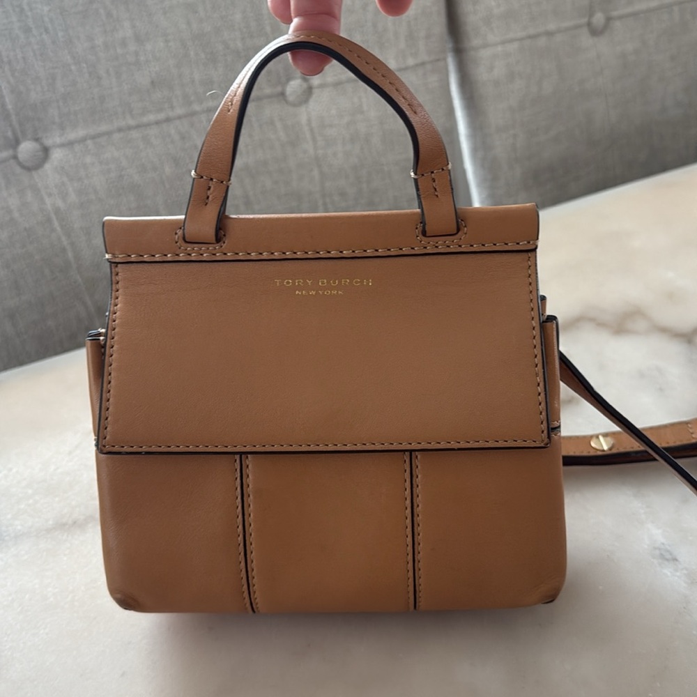 Tory Burch Block  T Mini Satchel Bag Light Tan Leather Handbag Top Handle 2 Ways - Picture 3 of 17